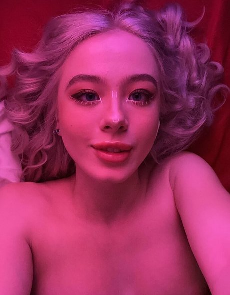 milla snake pornstar art gallery