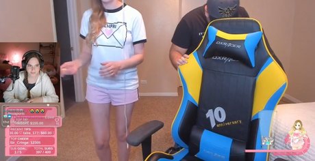 SarahKey pornstar picture