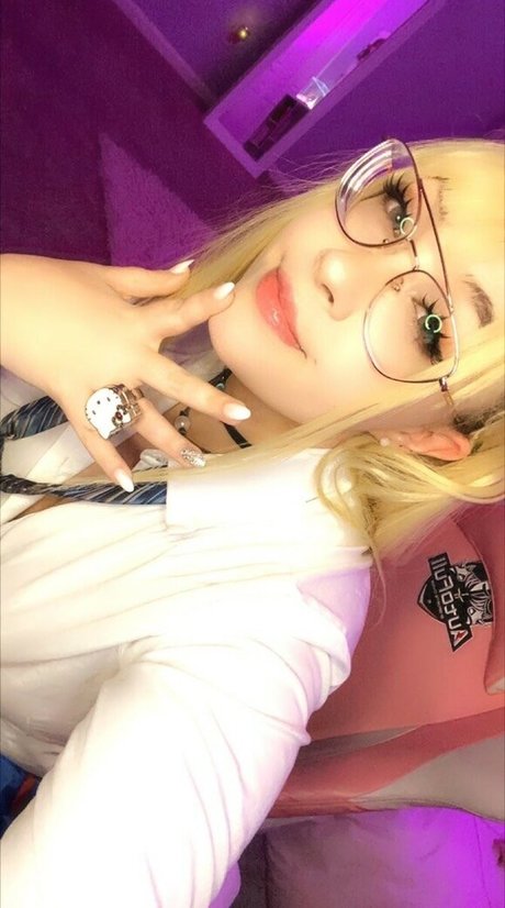 Junkenstein erotic star galleries