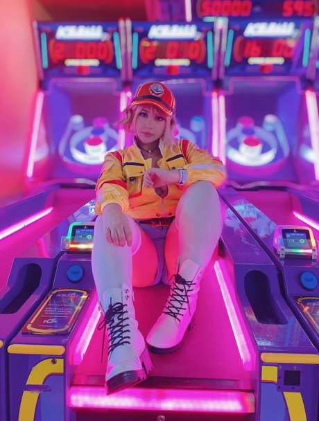 Junkenstein star hot photos