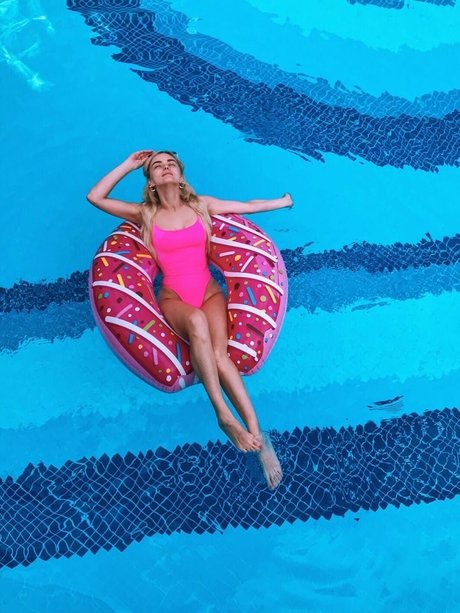 Sophie Katssby pornstar exclusive pictures