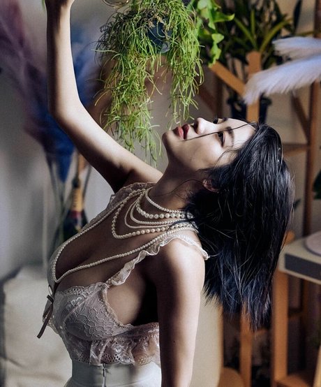 Tashay0ung hot model pics