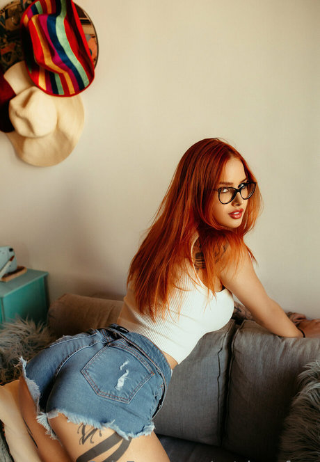 satrinnafree pretty actress pictures