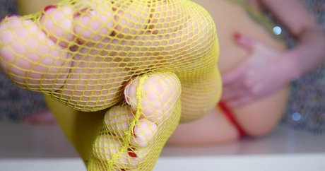 houseofrae sexy star pic