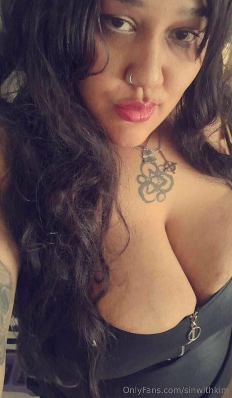 sinwithkim exclusive star img