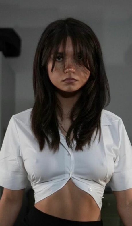 Lunchbaglujan high quality actress pic