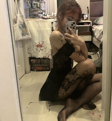 Yy mage nudes model pic