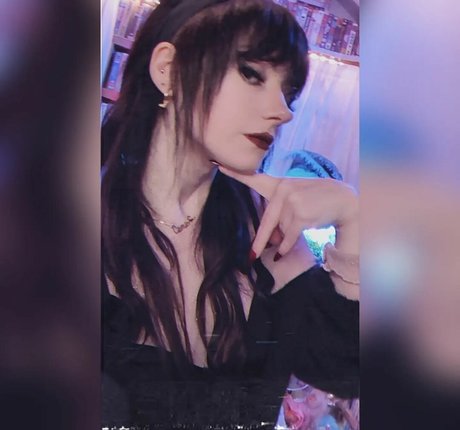 Yogscast Bouphe hot star picture