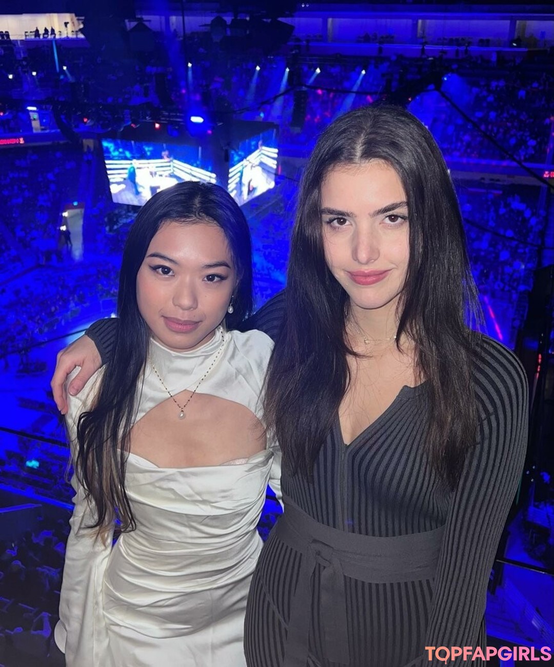 journalist onlyfans erotic pic