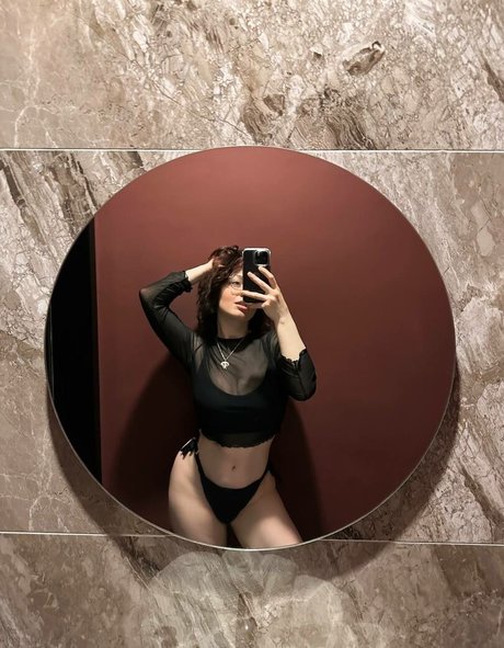 KoryaMc star nudes img