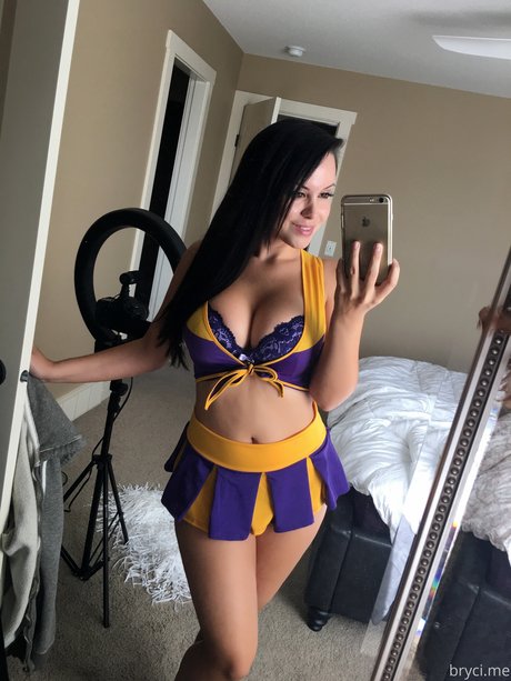 Bryci pornographic model pic