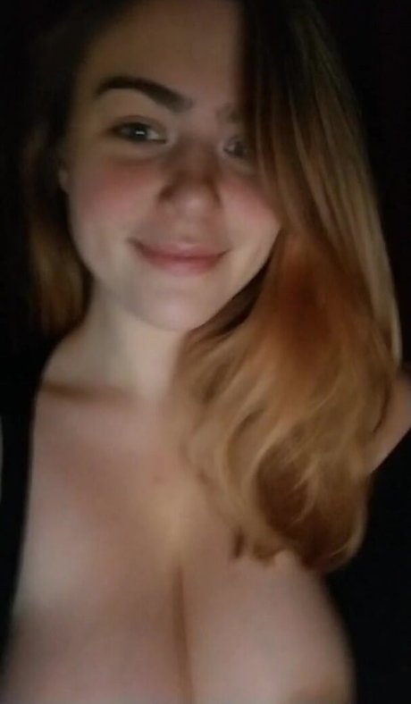 AwesomeKate sex pornstar pictures