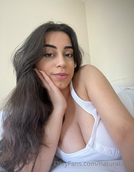 Merve Damla best star archive