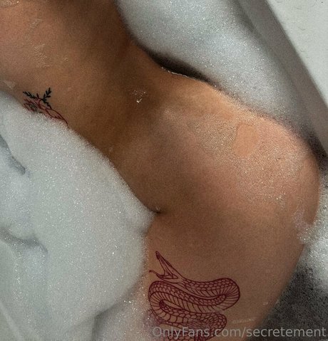 camillebrx__ pornstar adult picture