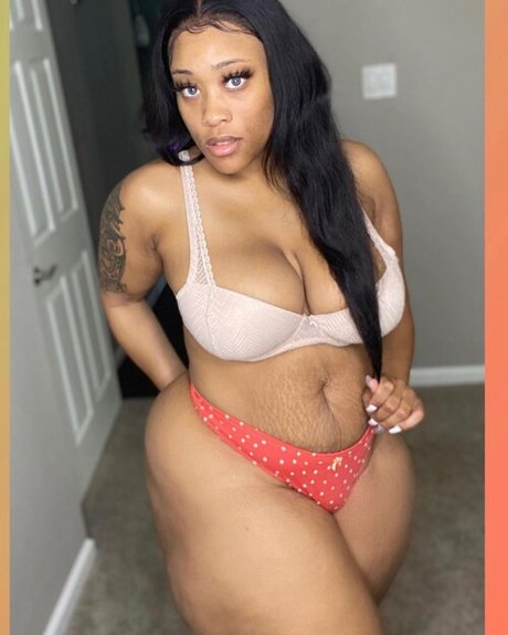 Synsationn pretty model photos