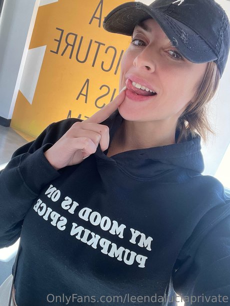 Leenda Lucia top actress photo