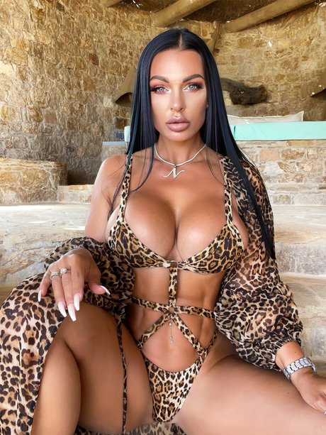 Nadine Kerastas model xxx photo