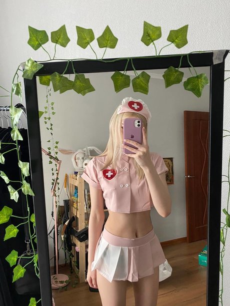 Allotropp star pornographic gallery