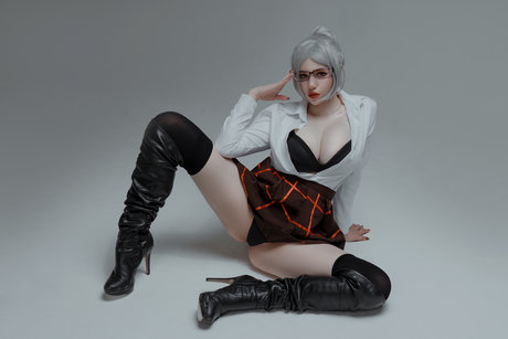 Alina Becker pornstar sexy pictures