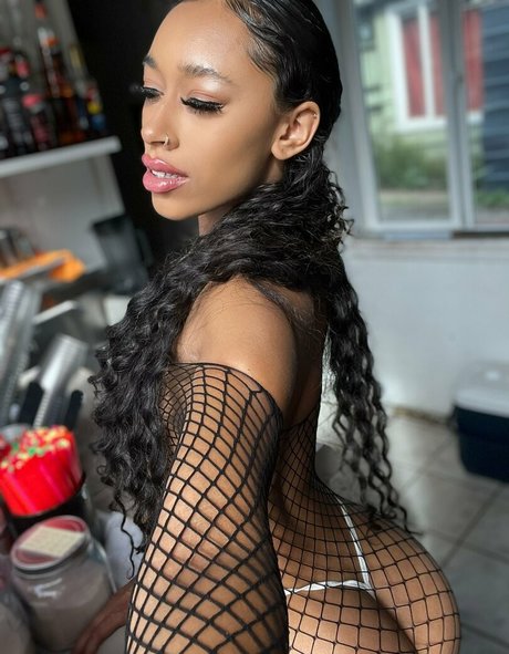 yazzyyams star best photo