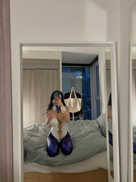 Yeonaxo star erotic galleries