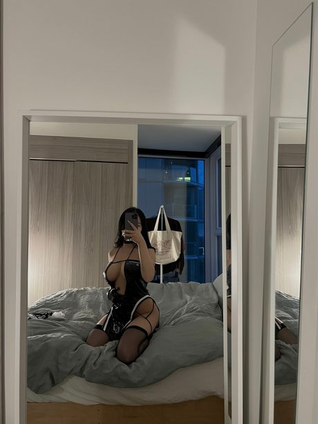 Yeonaxo porn model pictures