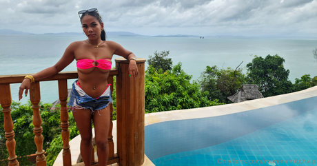 big tits college onlyfans free photos