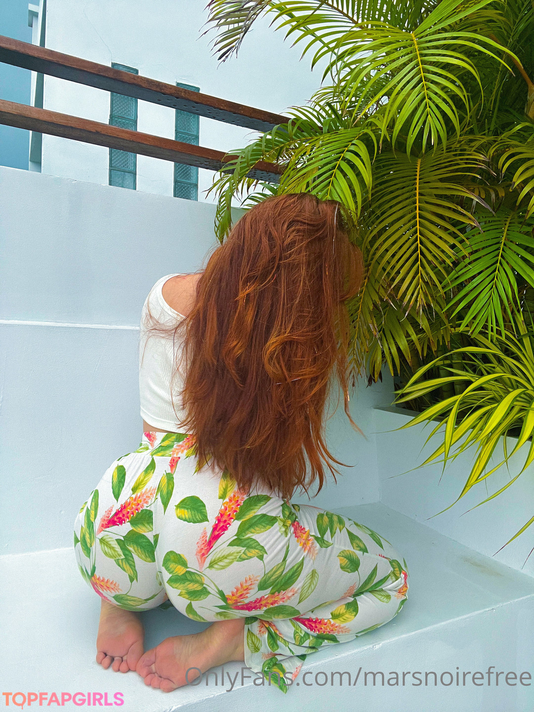 Mars Noire model pretty pics