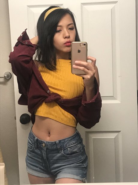 Chandradez art pornstar photos