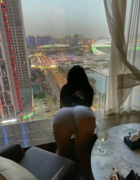 rairainana pornstar beautiful img