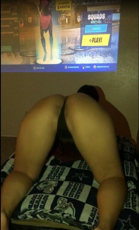 blonde teen pussy onlyfans nude images