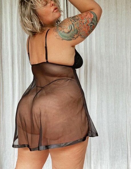 Tallulah Moon_ pornstar sexy gallery