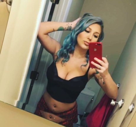 Autumn Moretti nice pornstar pictures