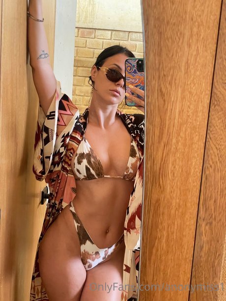 anonymiss1 star nice photo