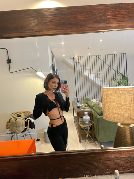 anonymiss1 erotic actress archive