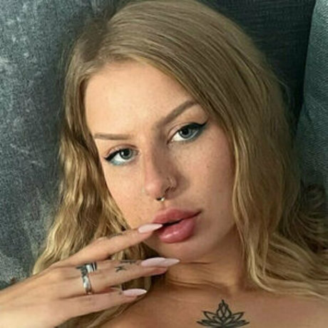 helga1 best model pics