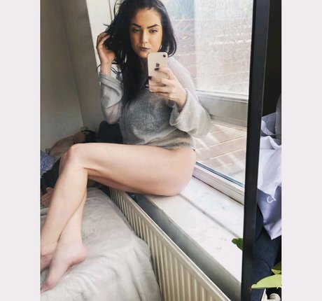 Ivankanottrump nice model img