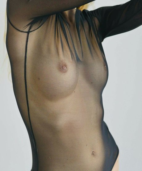 Vasilisa Melinkova erotic model galleries