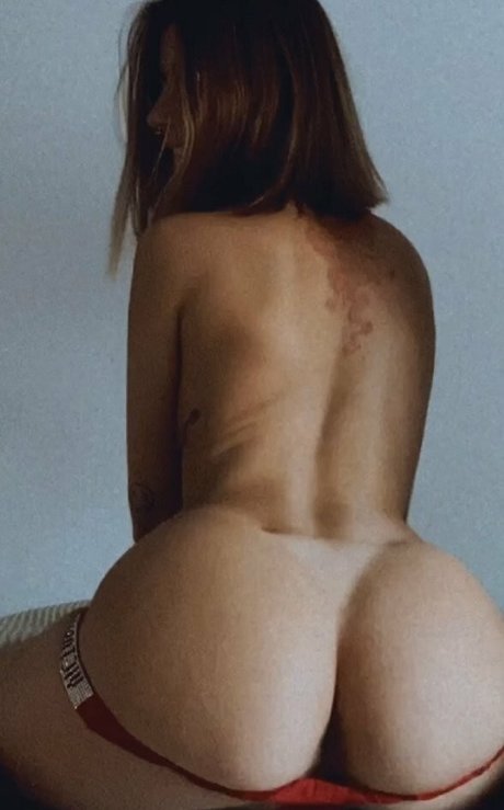 bbyliilii model naked galleries