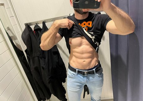 ralph852 model pics