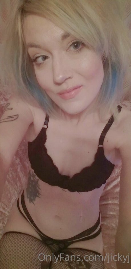 jickyj porn model galleries