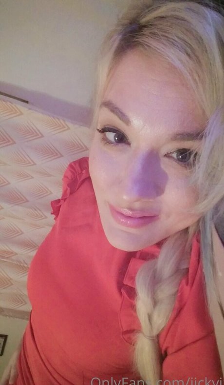 jickyj naked model galleries