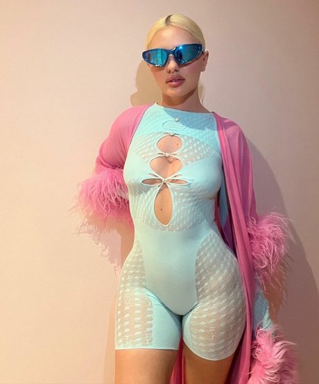 Alexandra Stan model nudes picture