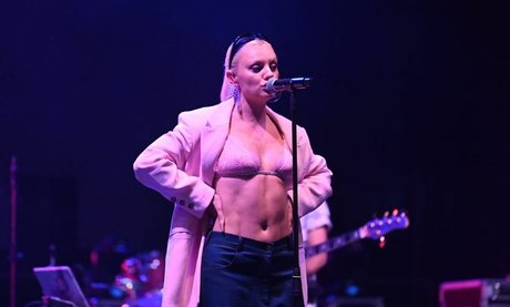 Alexandra Stan model free gallery