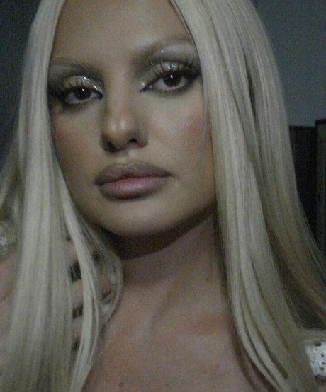 Alexandra Stan pornstar high quality image