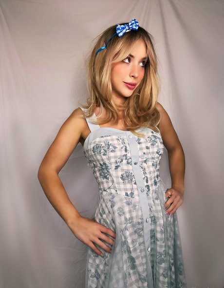 beach bunny onlyfans beautiful archive