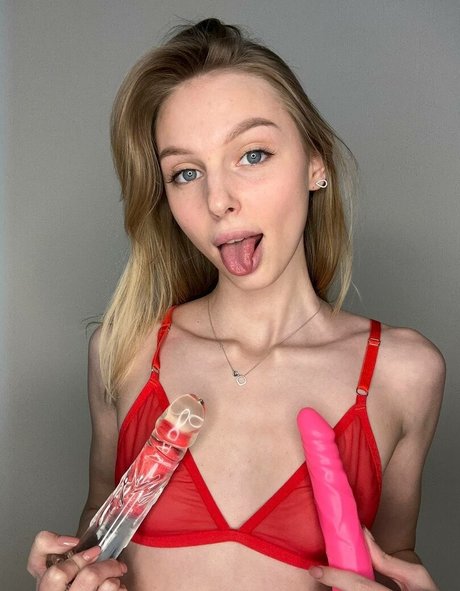 curvy muscle onlyfans sexy nudes picture