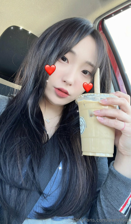 awnnivip xxx pornstar img