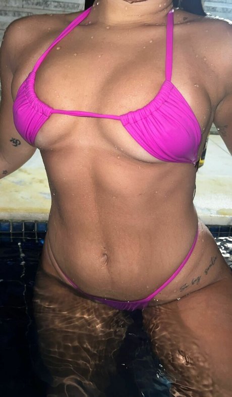 Vitoria Kelly sex model photo