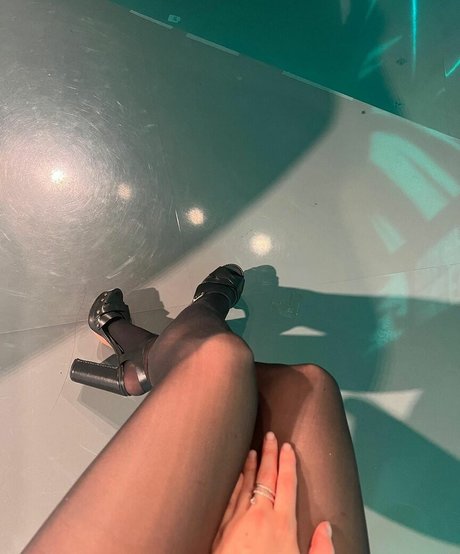 Sjokz free star photos